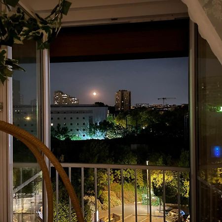 Rose Blossom Apartment In Paris Vanves Exterior photo