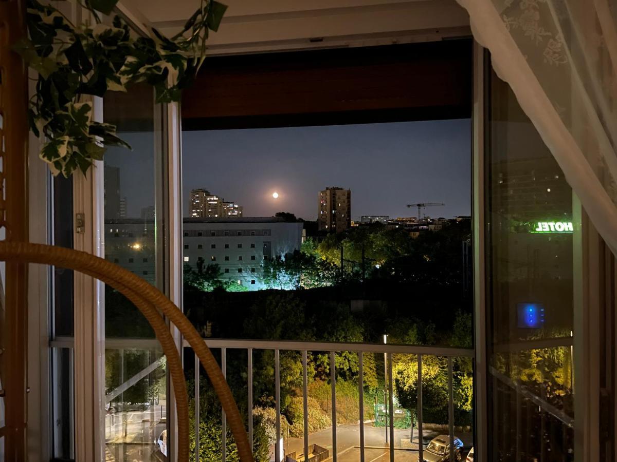 Rose Blossom Apartment In Paris Vanves Exterior photo